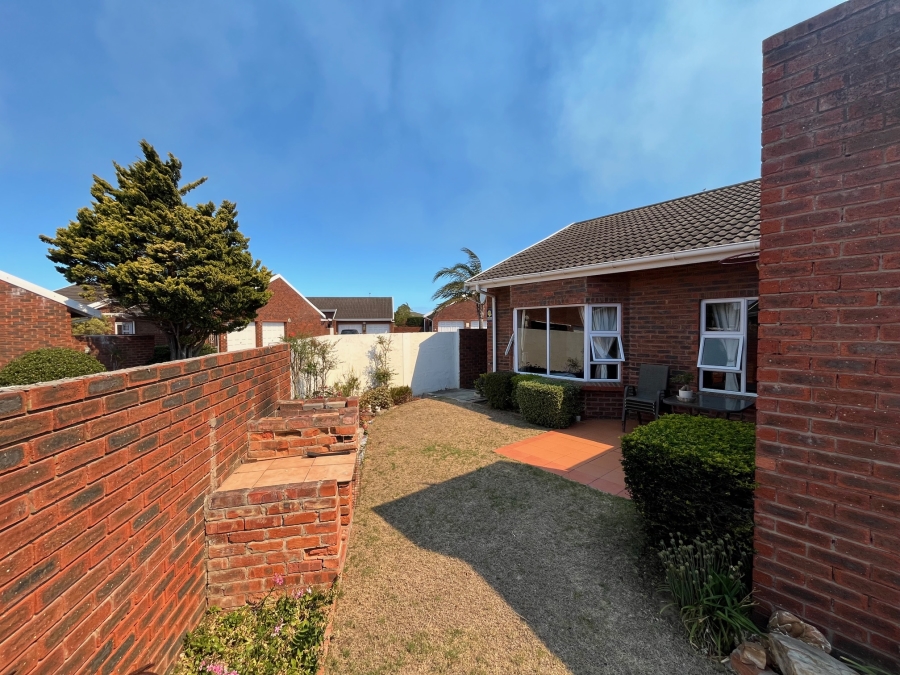 3 Bedroom Property for Sale in Summerstrand Eastern Cape